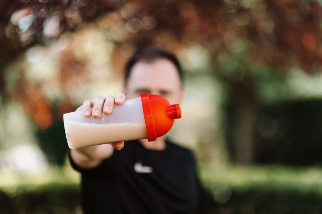 Optimum Nutrition vs Myprotein : comparatif rapide des whey
